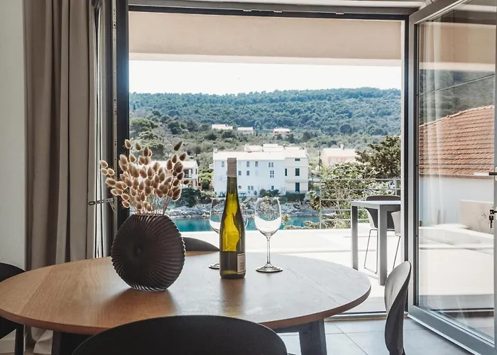 Sol Luxury Near The With Shared Heated Pool Bozava