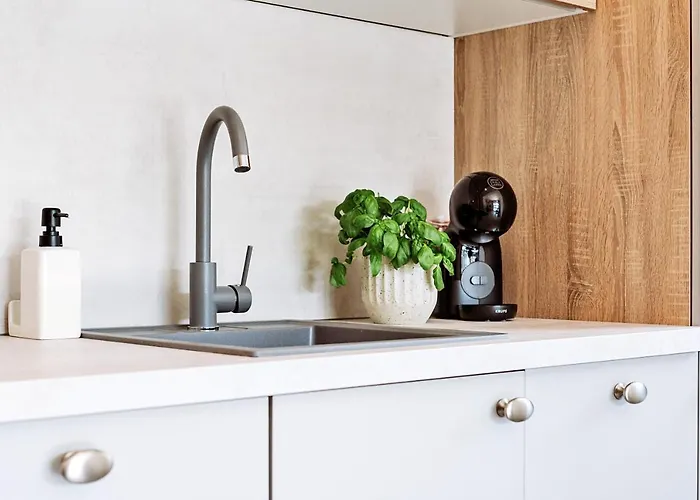 Sol Luxury Near The With Shared Heated Pool Apartamento